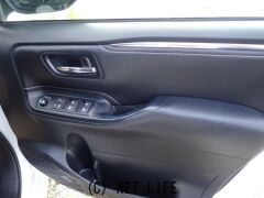 トヨタ エスクァイア