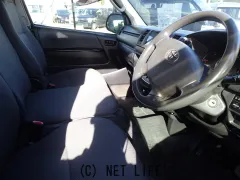 トヨタ ハイエースバン