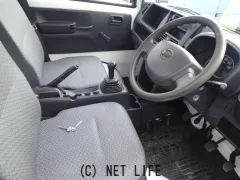 日産 NT100クリッパー