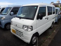 三菱 ミニキャブバン