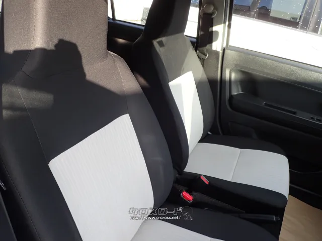 ダイハツ ミライース