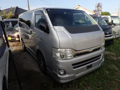 トヨタ レジアスエース