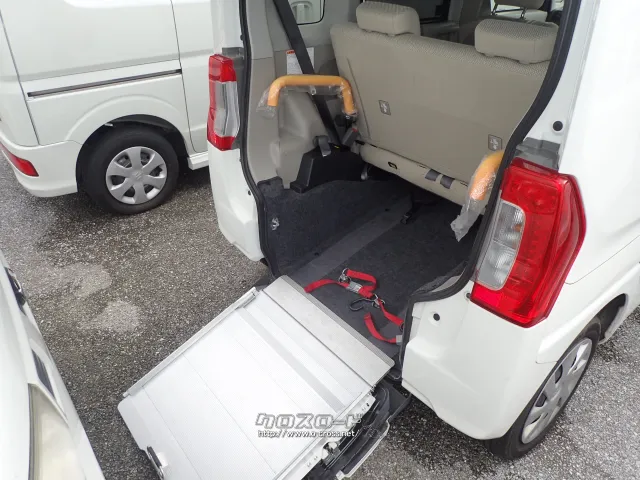 ダイハツ タント