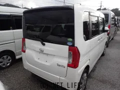 ダイハツ タント