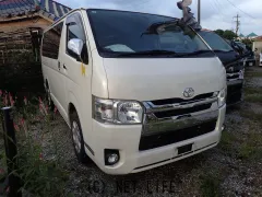 トヨタ ハイエースバン