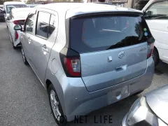 ダイハツ ミライース