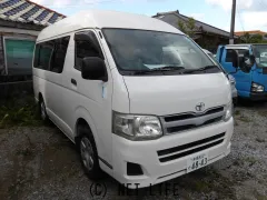 トヨタ ハイエースバン