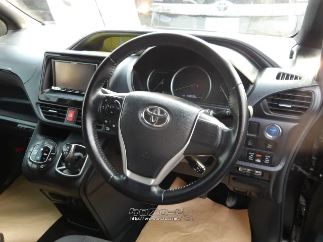 トヨタ ヴォクシー