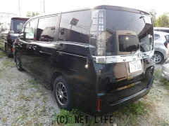 トヨタ ヴォクシー