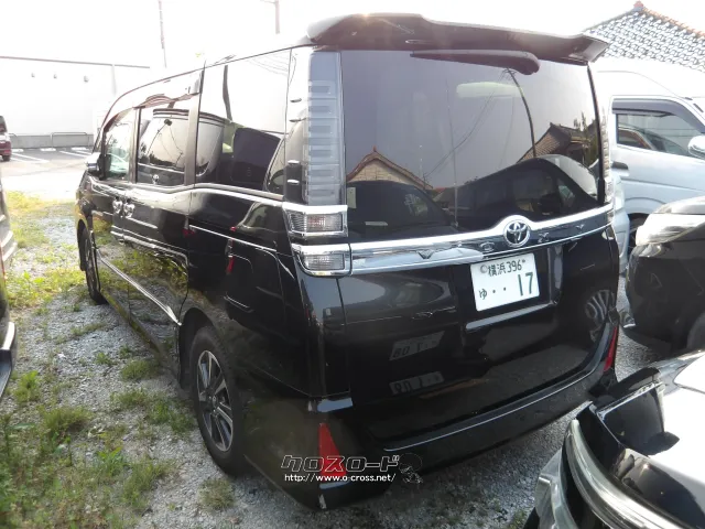 トヨタ ヴォクシー