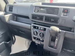 ダイハツ ハイゼットカーゴ