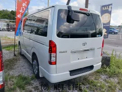 トヨタ ハイエースバン