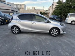 トヨタ アクア