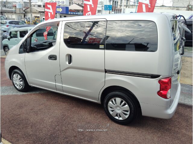 日産 NV200バネットバン