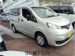 日産 NV200バネットバン
