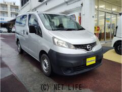 日産 NV200バネットバン