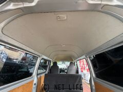 トヨタ ハイエースバン