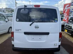 日産 NV200バネットバン