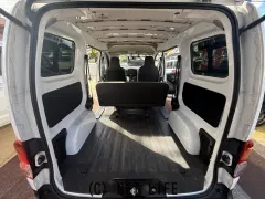 日産 NV200バネットバン