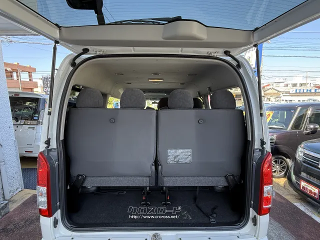 トヨタ ハイエース