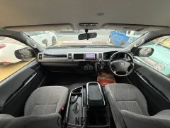 トヨタ ハイエースバン