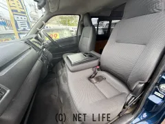 トヨタ ハイエースバン