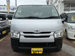 トヨタ ハイエースバン