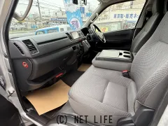 トヨタ ハイエースバン