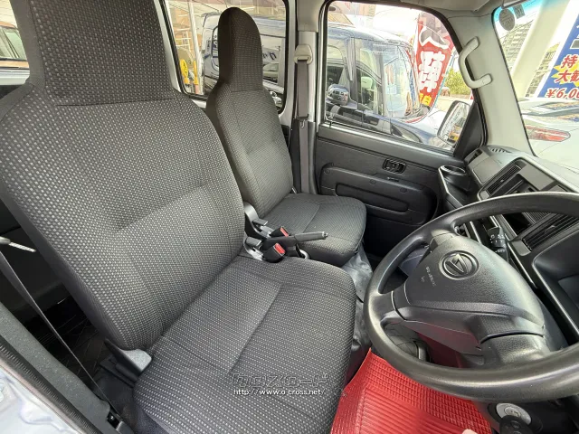 ダイハツ ハイゼットカーゴ