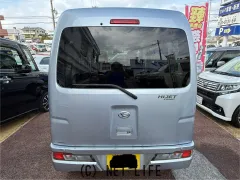 ダイハツ ハイゼットカーゴ