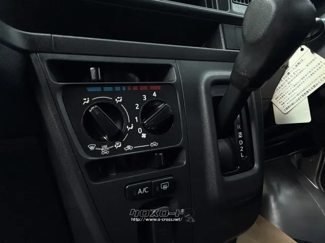 ダイハツ ハイゼットカーゴ