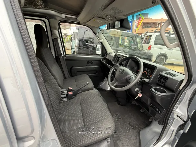 ダイハツ ハイゼットカーゴ