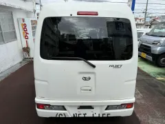ダイハツ ハイゼットカーゴ