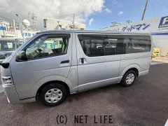トヨタ ハイエースバン