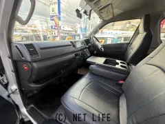 トヨタ ハイエースバン