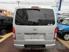 トヨタ ハイエースバン