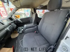 トヨタ ハイエースバン
