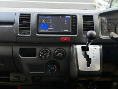 トヨタ ハイエースバン