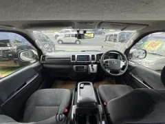 トヨタ ハイエースバン