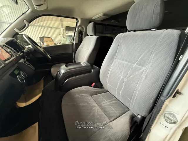 トヨタ ハイエースバン