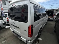 トヨタ ハイエースバン