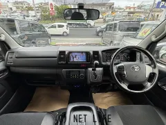 トヨタ ハイエースバン