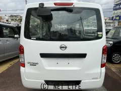 日産 NV350キャラバン