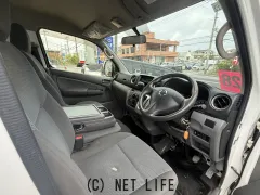 日産 NV350キャラバン