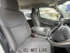 日産 NV350キャラバン