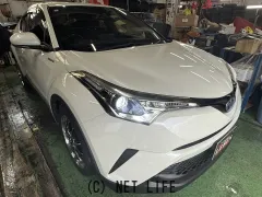 トヨタ C-HR
