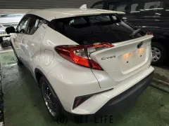 トヨタ C-HR