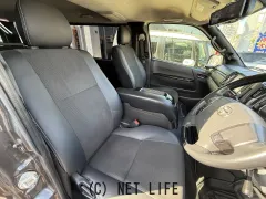 トヨタ ハイエースバン