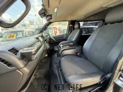 トヨタ ハイエースバン