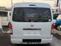トヨタ ハイエースバン